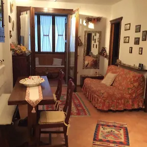 https://residence-cristallo.it-tuscanyhotel.com